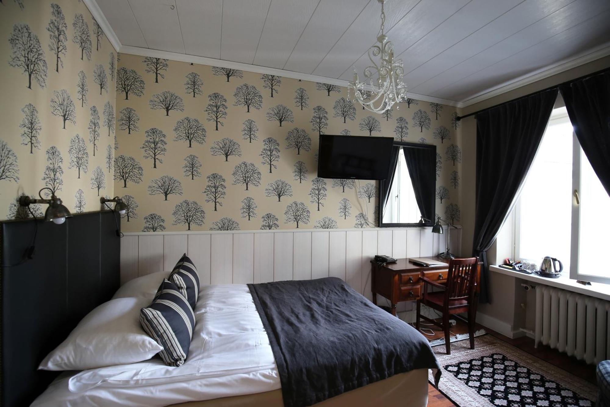 Boutique Hotel Yoepuu ยิวาสคูลา ภายนอก รูปภาพ