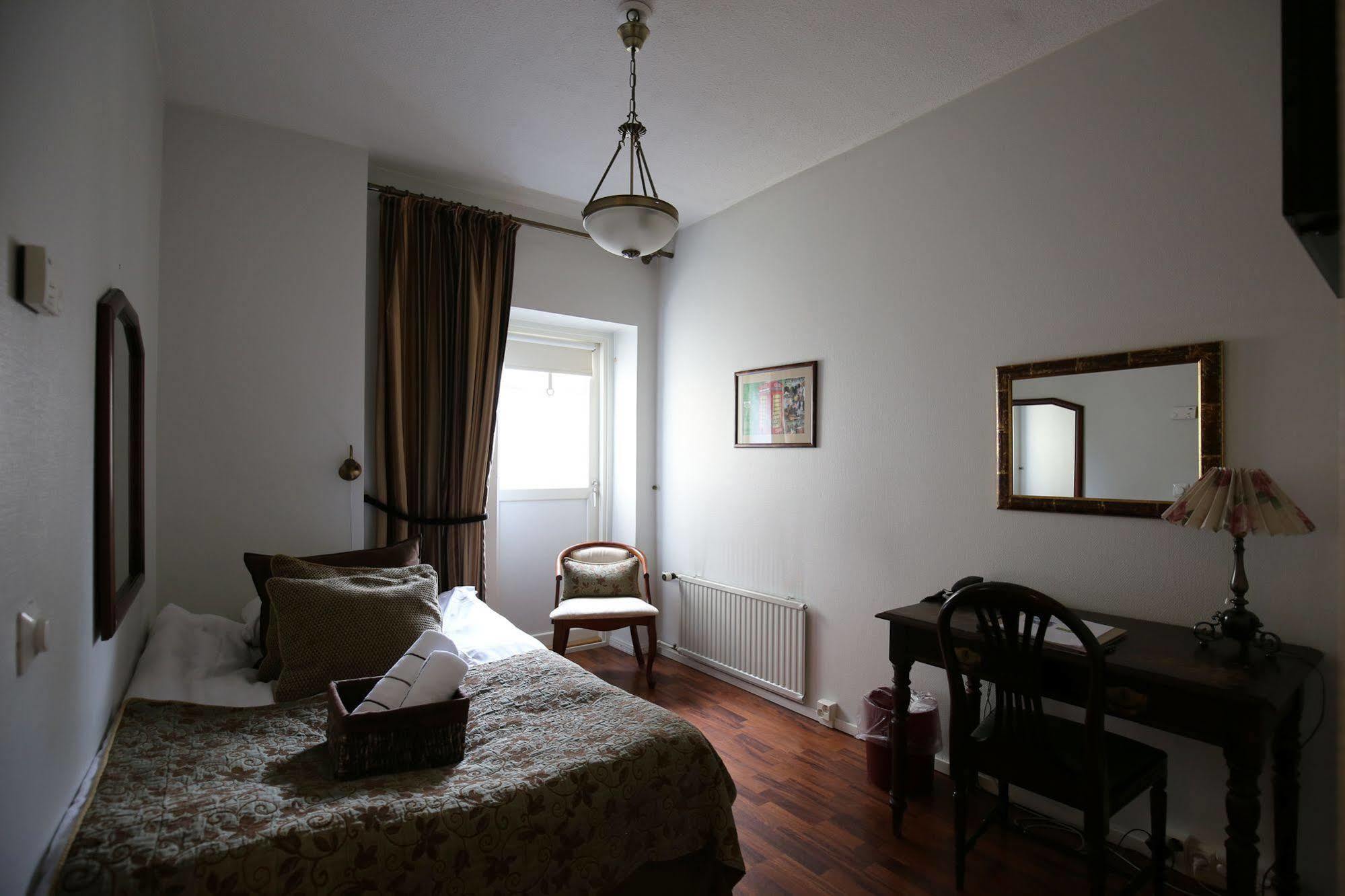 Boutique Hotel Yoepuu ยิวาสคูลา ภายนอก รูปภาพ